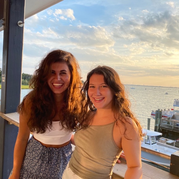 Meet your Posher, Karli - Picture 4 of 4